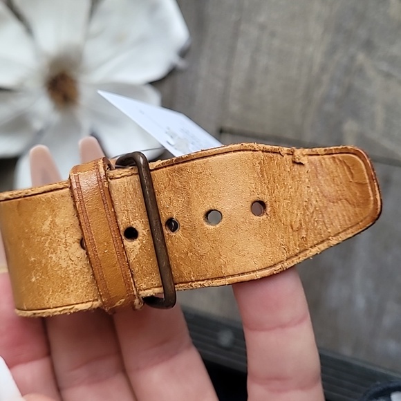 Louis Vuitton poignet strap holder - Picture 4 of 4